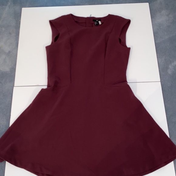 H&M DRESS SIZE 14 - Picture 2 of 3